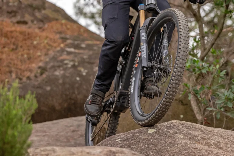 FSA SCi30 Carbon All-Mountain Wheels are Light, Affordable, also Enduro & eMTB-rated