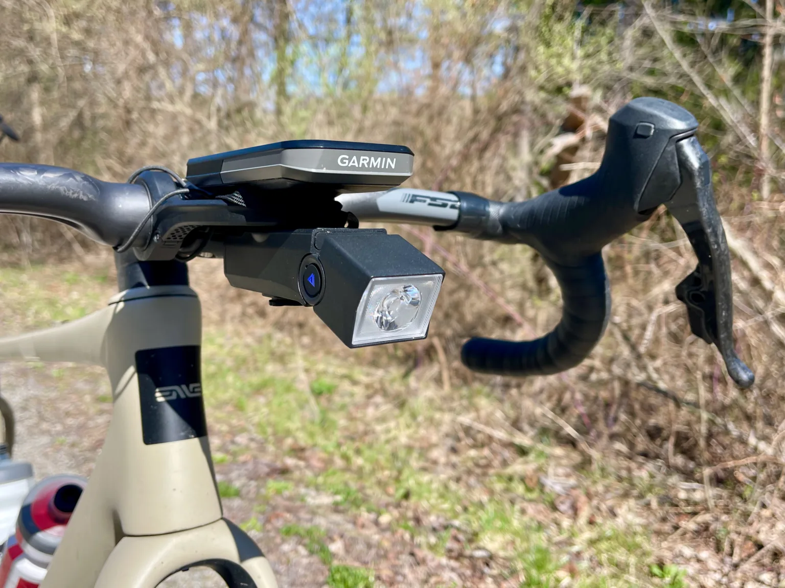 KOM QR 100 and 350 front